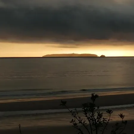 Nalu House - By The 公寓